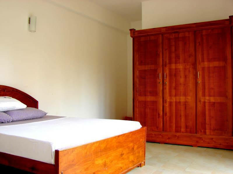 Ocean Breeze Apartment Colombo Exterior photo